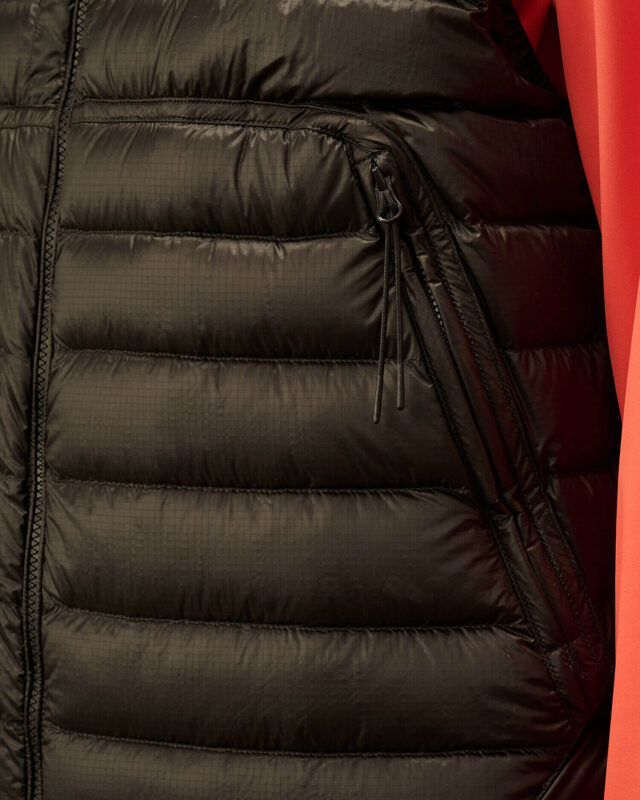 CP Company DD Shell lens prsluk crni-3