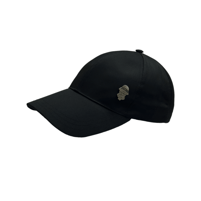 Kežual Metal kačket crni - znak sa strane