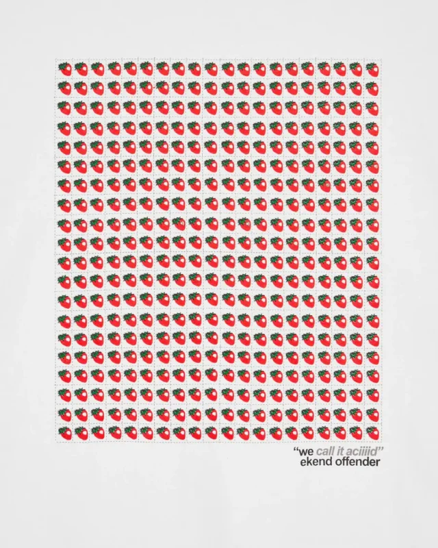 WO Aciid majica bela-1