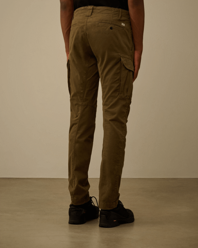 CP-Sateen-lens-pantalone-maslinasto-zelene-1